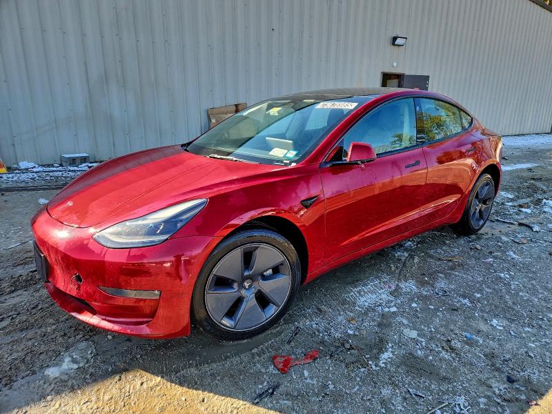 Фото 1 - TESLA MODEL 3