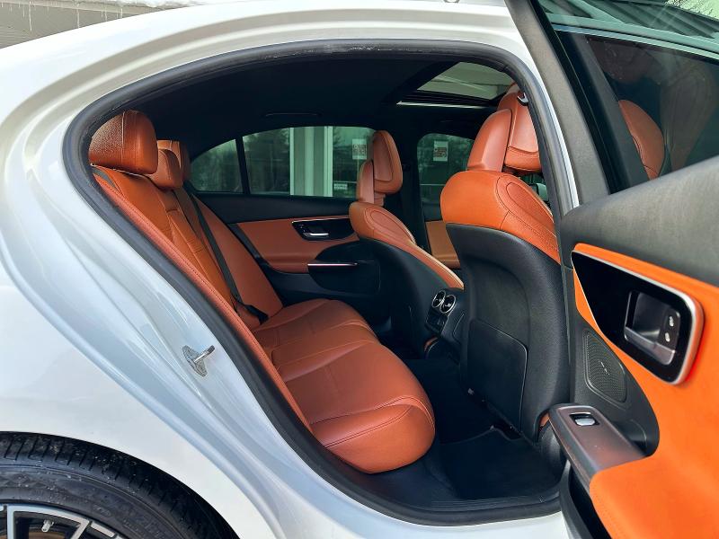 Фото 6 - MERCEDES-BENZ C-CLASS