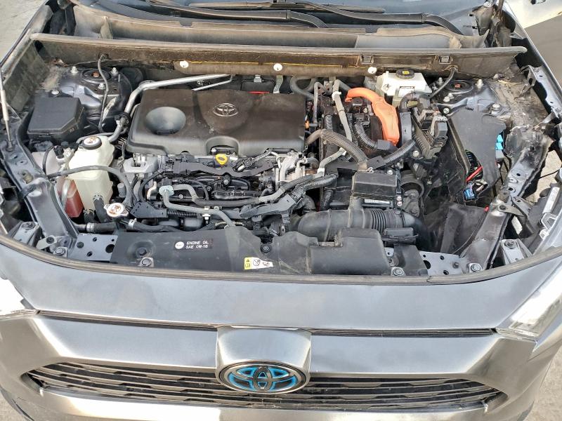 Фото 12 - TOYOTA RAV4