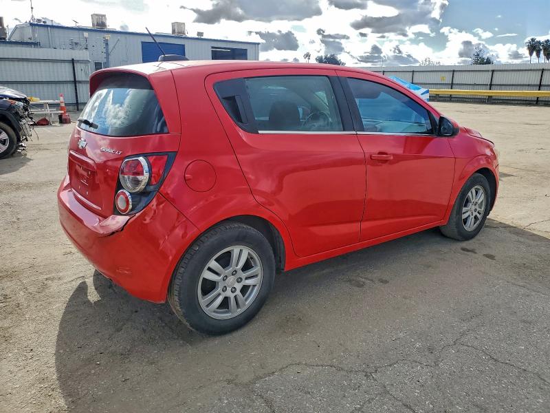 Фото 3 - CHEVROLET SONIC