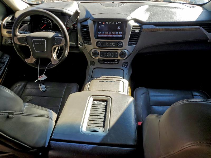 Фото 8 - GMC YUKON