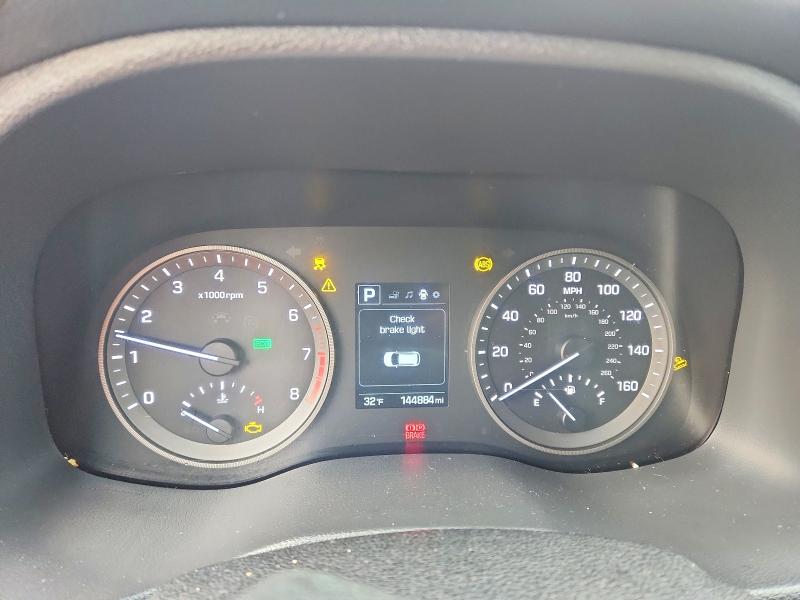 Фото 9 - HYUNDAI TUCSON