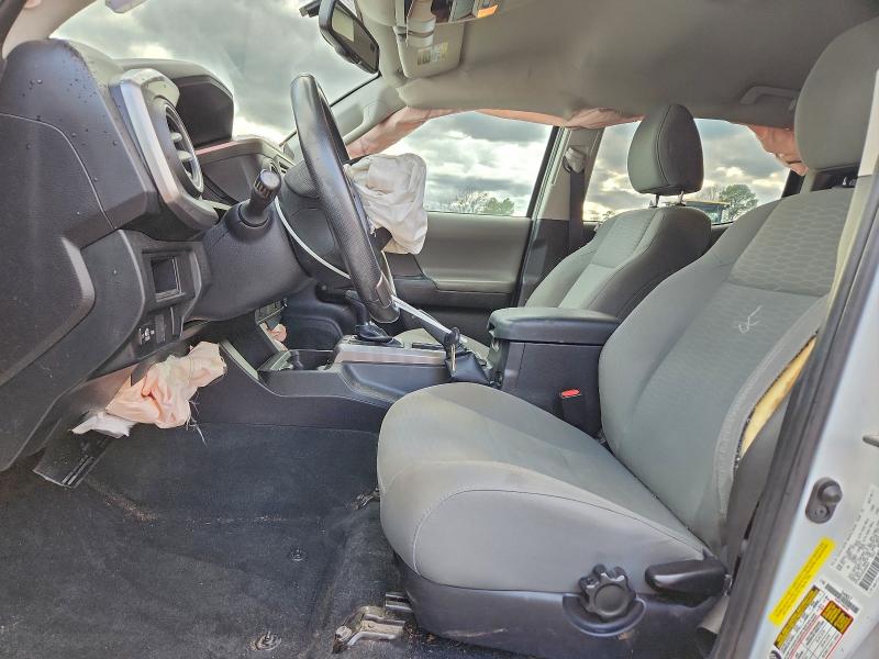 Фото 7 - TOYOTA TACOMA