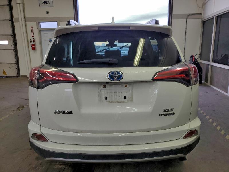 Фото 6 - TOYOTA RAV4