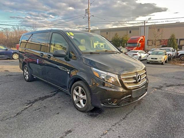 Фото 1 - MERCEDES-BENZ METRIS