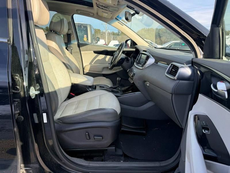 Фото 5 - KIA SORENTO