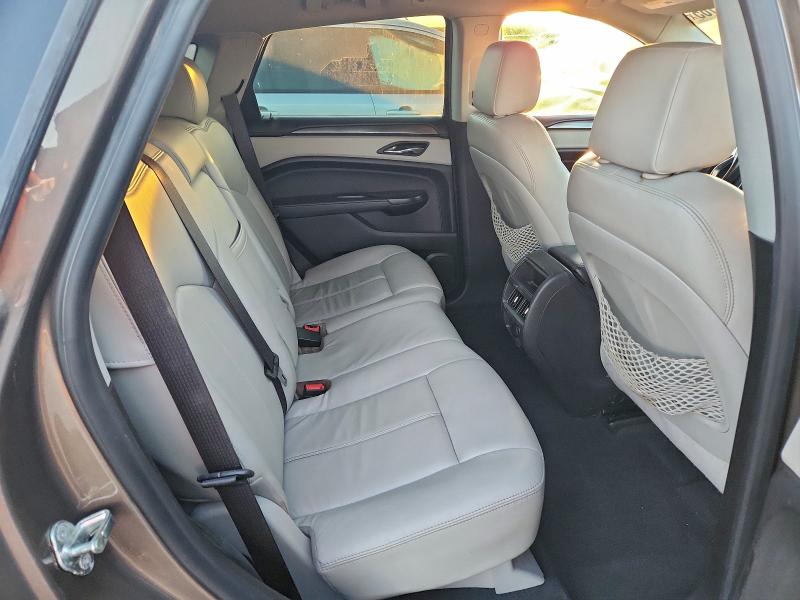 Фото 11 - CADILLAC SRX