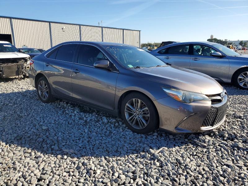 Фото 4 - TOYOTA CAMRY