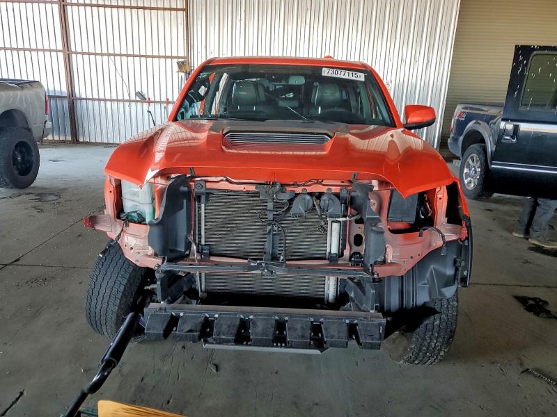 Фото 5 - TOYOTA TACOMA