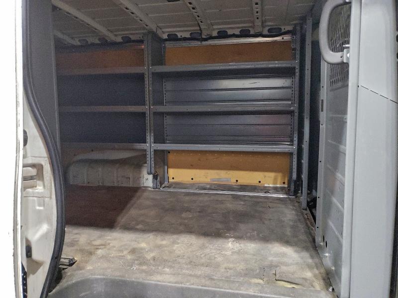 Фото 11 - NISSAN NV