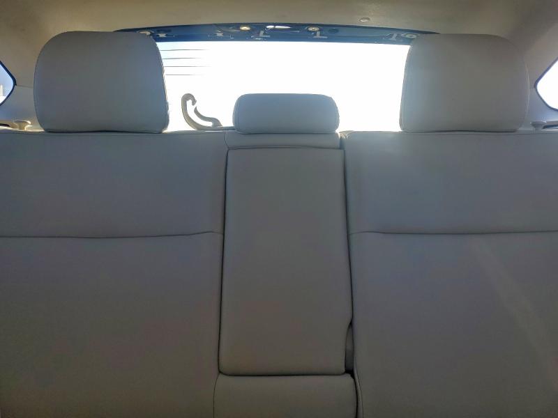 Фото 10 - SUBARU XV