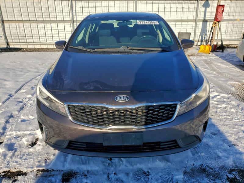 Фото 5 - KIA FORTE