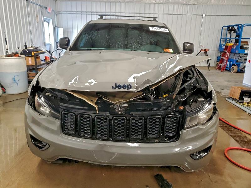 Фото 5 - JEEP GRAND CHER