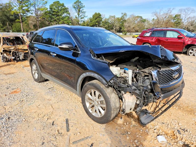 Фото 4 - KIA SORENTO