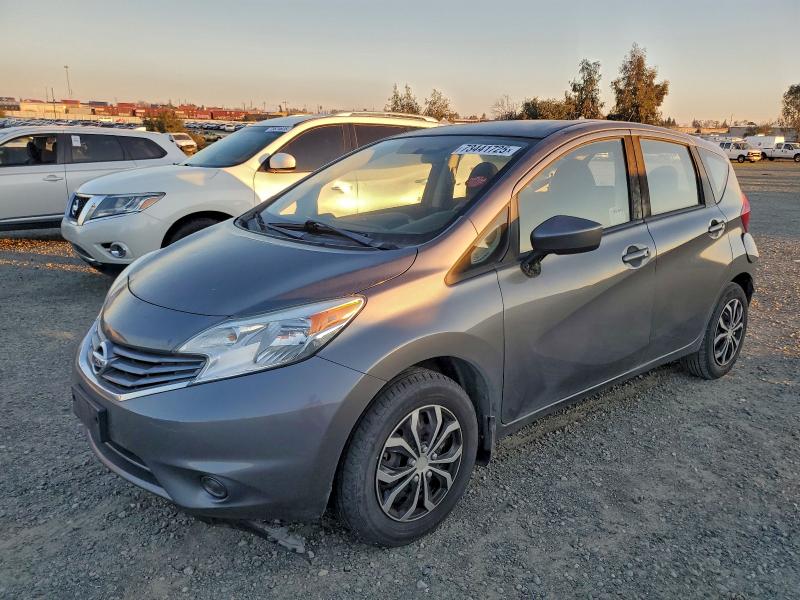 Фото 1 - NISSAN VERSA