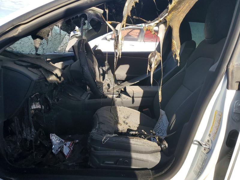 Фото 7 - TESLA MODEL 3