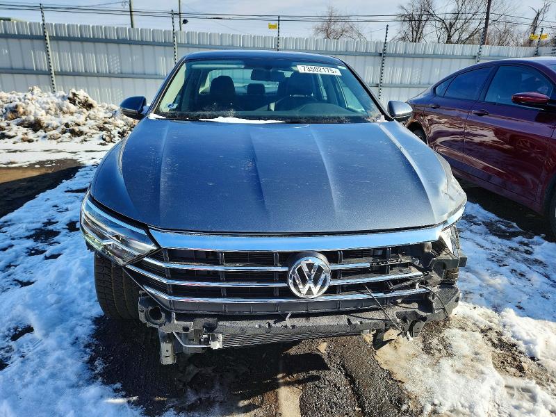 Фото 5 - VOLKSWAGEN JETTA