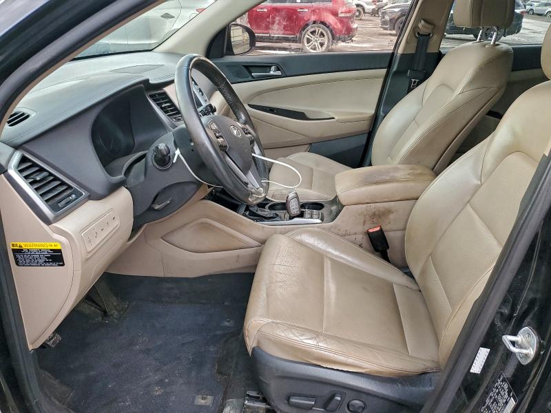 Фото 7 - HYUNDAI TUCSON