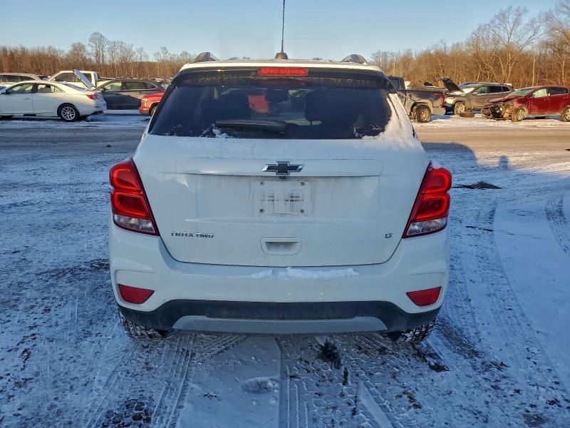 Фото 6 - CHEVROLET TRAX
