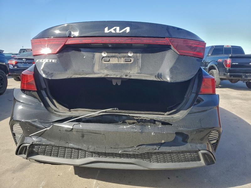 Фото 6 - KIA FORTE