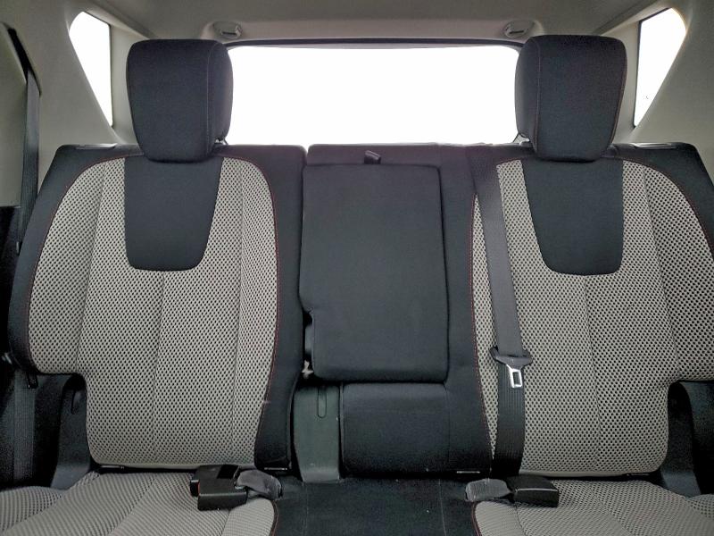 Фото 10 - CHEVROLET EQUINOX