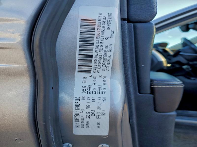 Фото 13 - JEEP GRAND CHER