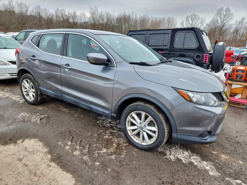 Фото 4 - NISSAN ROGUE