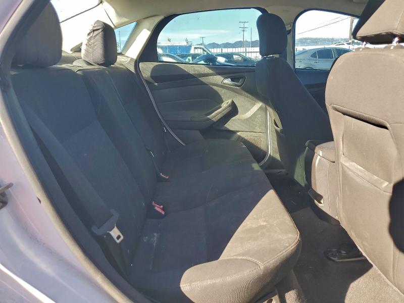 Фото 10 - FORD FOCUS