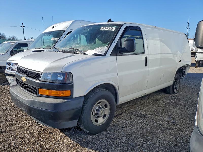 Фото 1 - CHEVROLET EXPRESS