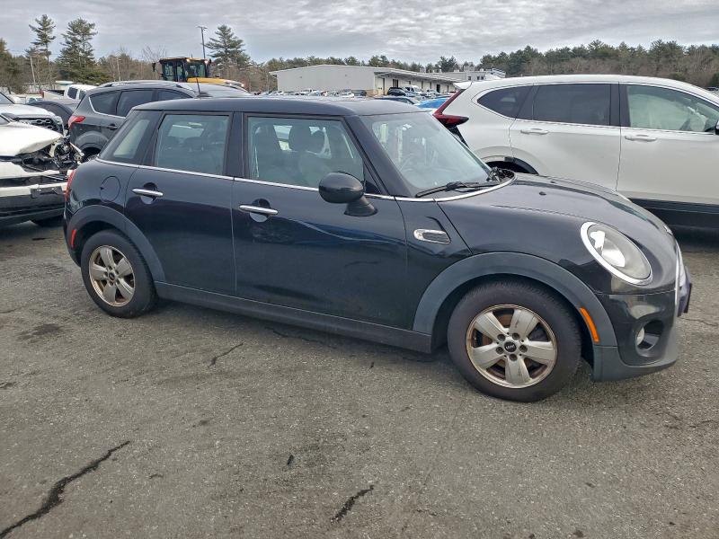 Фото 4 - MINI COOPER