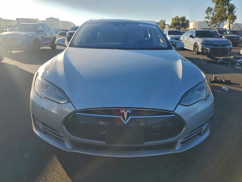 Фото 5 - TESLA MODEL S