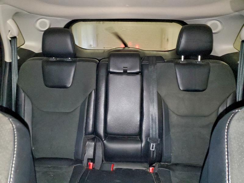 Фото 10 - FORD EDGE