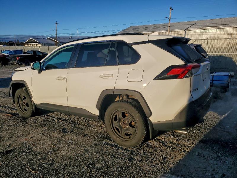 Фото 2 - TOYOTA RAV4