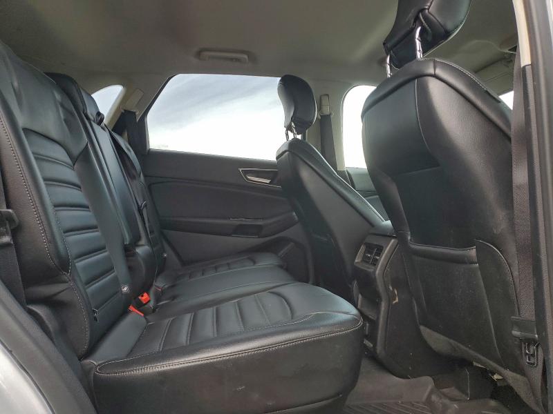 Фото 11 - FORD EDGE