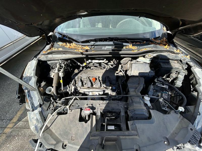 Фото 7 - HONDA HR-V