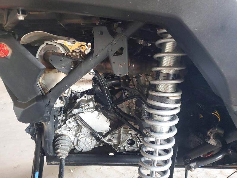 Фото 7 - CAN-AM SIDEBYSIDE