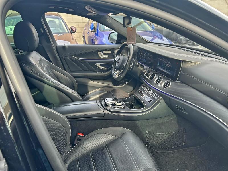 Фото 5 - MERCEDES-BENZ E-CLASS