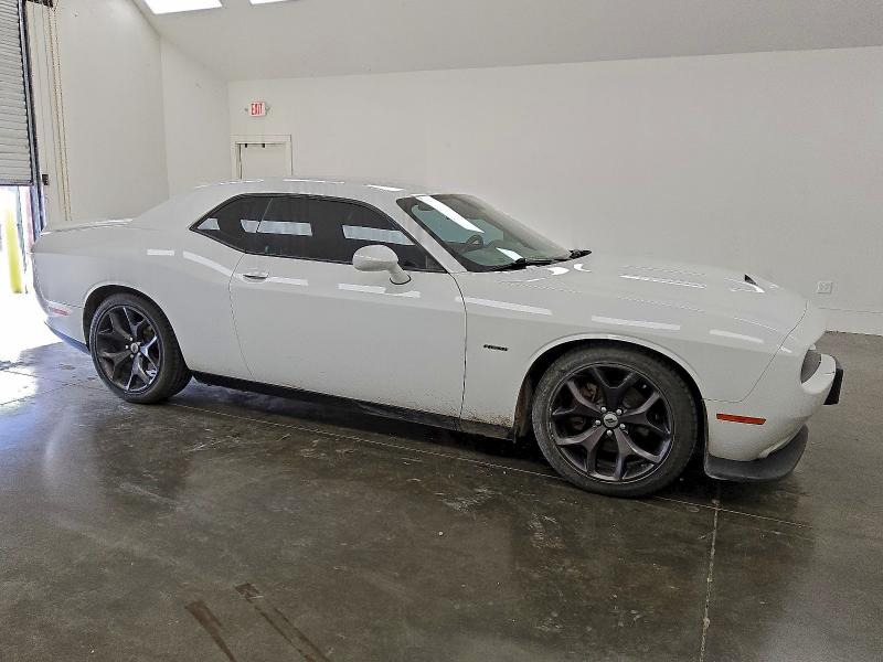 Фото 4 - DODGE CHALLENGER