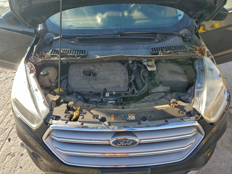 Фото 12 - FORD ESCAPE