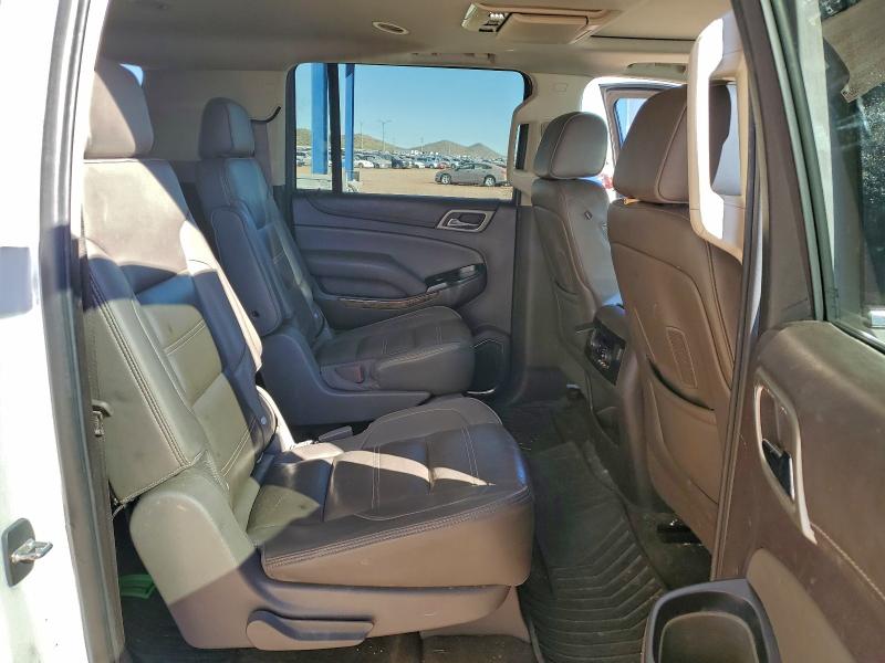 Фото 11 - GMC YUKON