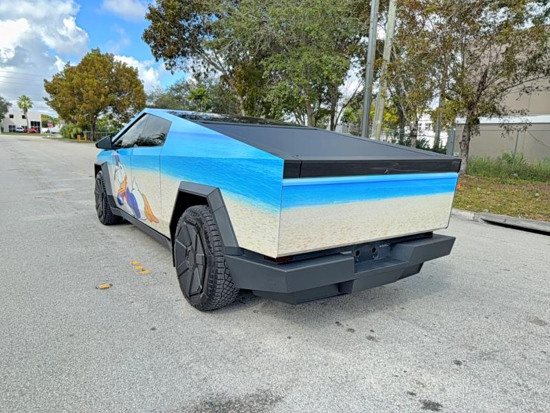 2024 TESLA CYBERTRUCK