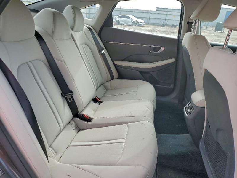 Фото 10 - HYUNDAI SONATA