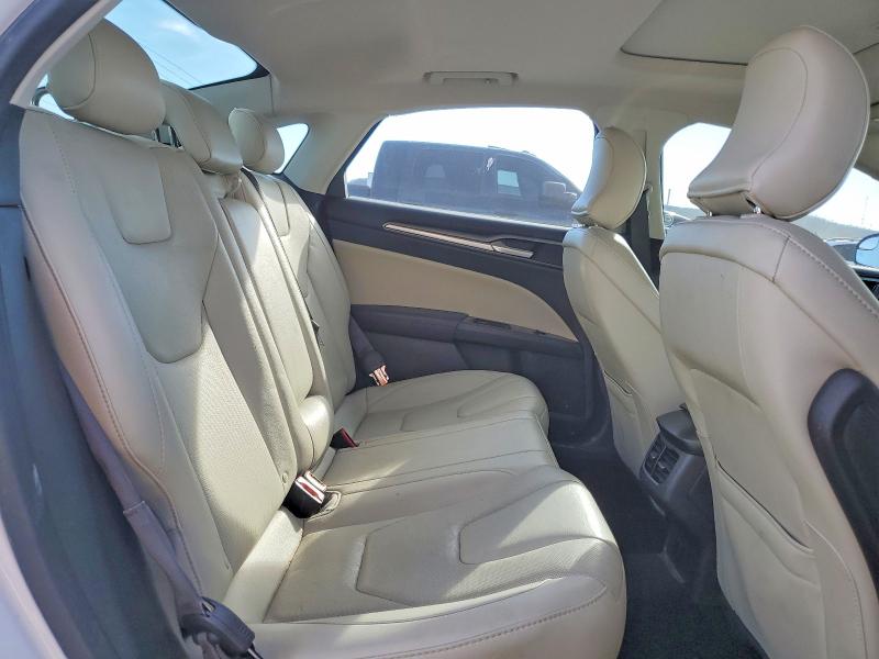 Фото 10 - FORD FUSION