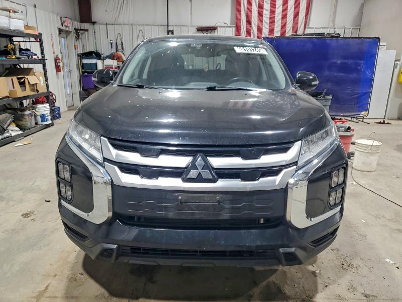 Фото 5 - MITSUBISHI OUTLANDER