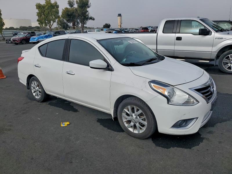 Фото 4 - NISSAN VERSA