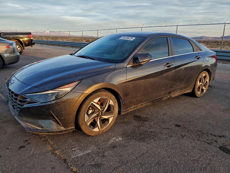 Фото 1 - HYUNDAI ELANTRA