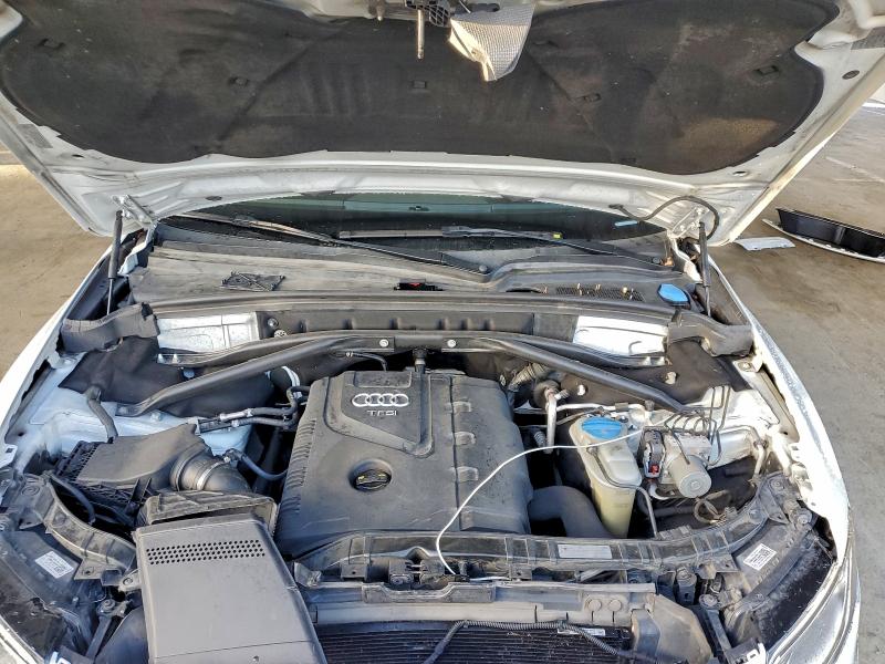 Фото 11 - AUDI Q5