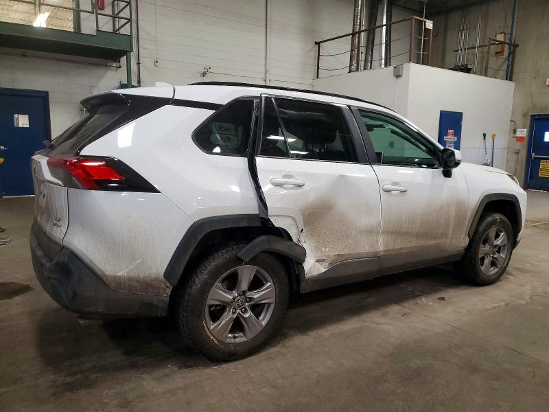 Фото 3 - TOYOTA RAV4