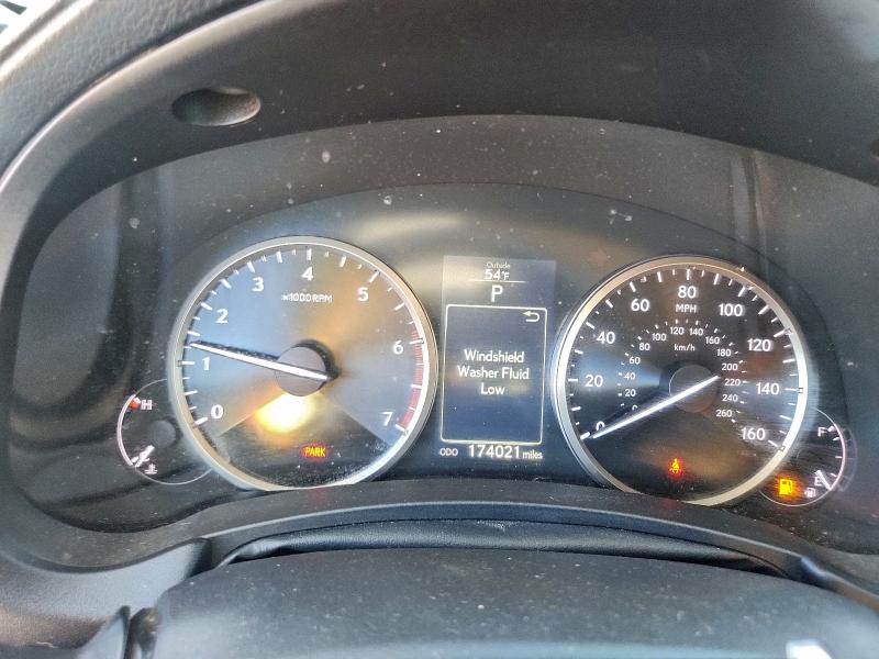 Фото 9 - LEXUS NX