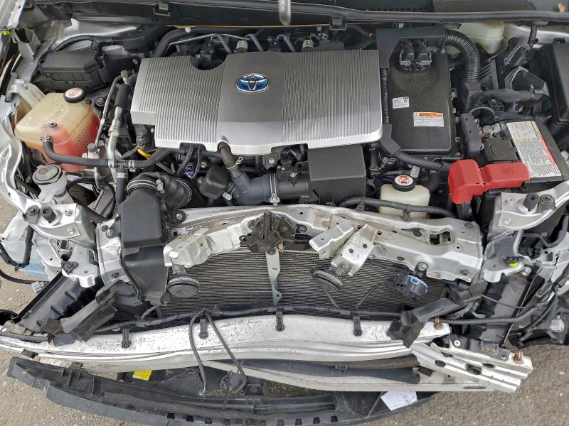 Фото 11 - TOYOTA PRIUS